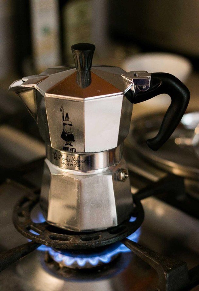máy pha cà phê - moka pot