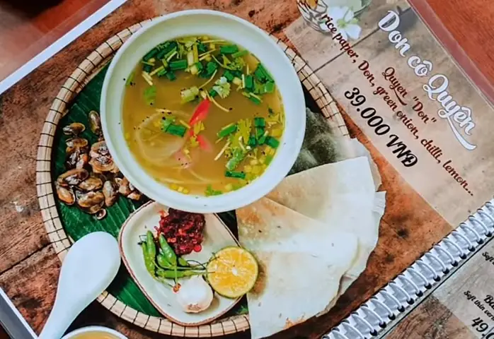 Review Quán Cô Quyên Xứ Quảng: Trải Nghiệm Ẩm Thực Miền Trung Giữa Lòng Thành Phố