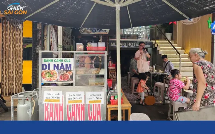 Review Quán Bánh Canh Cua Dì Năm: Ngon Đúng Điệu Ở Phố Bùi Viện