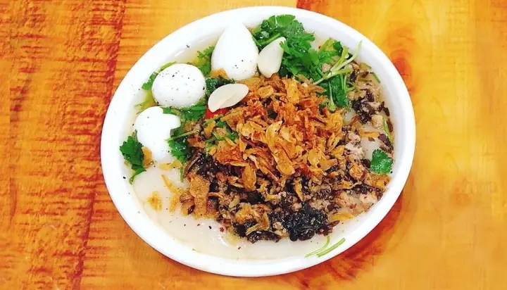 Review Bánh Đúc Nóng Trương Định: Quán Thanh Tùng Ngõ 125 Có Đáng Thử?