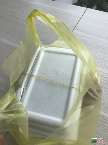 Bánh Mì Chay Tùy Duyên: Review Toàn Diện Về Quán Ăn Chay Quận 4