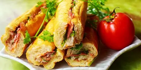 Top 11 Quán Bánh Mì Que Đà Nẵng Ngon Chuẩn Vị: Đánh Giá Chi Tiết Từ A Đến Z