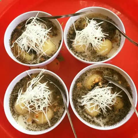 Bánh Trôi Tàu Đội Cấn