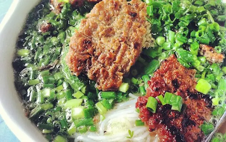 Bún Chả Chan Mai Hắc Đế: Review Chi Tiết Quán Ăn "lạ Ngon" Cho Ngày Chuyển Mùa Ở Hà Nội