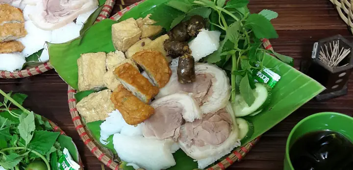 Bún Đậu Mẹt Cô Chinh
