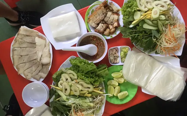 Bún Mắm Nêm Mệ Thẻo: Điểm Dừng Chân Hoàn Hảo Cho Tín Đồ Món Ngon Huế Bún Mắm Nêm Mệ Thẻo: Điểm Dừng Chân Hoàn Hảo Cho Tín Đồ Món Ngon Huế