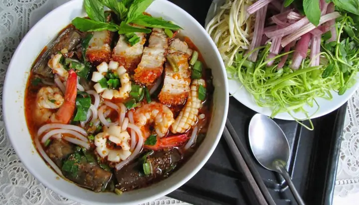 Đánh Giá Chi Tiết Quán Bún Mắm Miền Tây 26 Nguyễn Thiện Thuật: Có Đáng Thử?