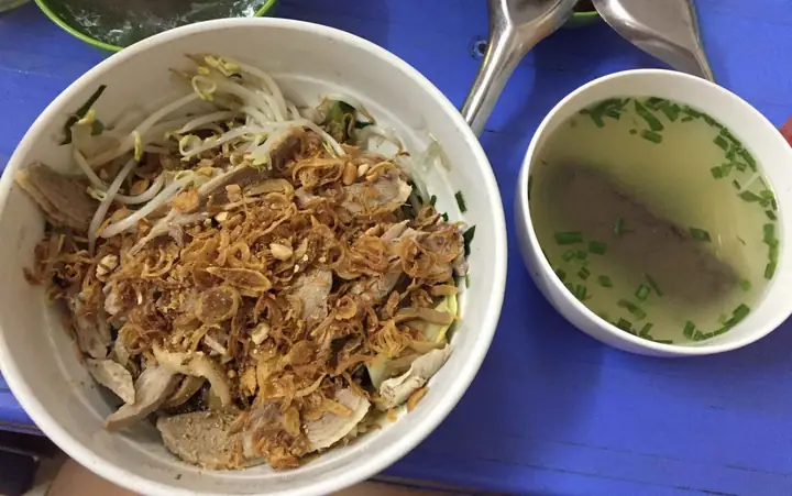 Bún Ngan Lê Đại Hành: Review Chi Tiết Về Món Ngon Đậm Chất Hà Nội
