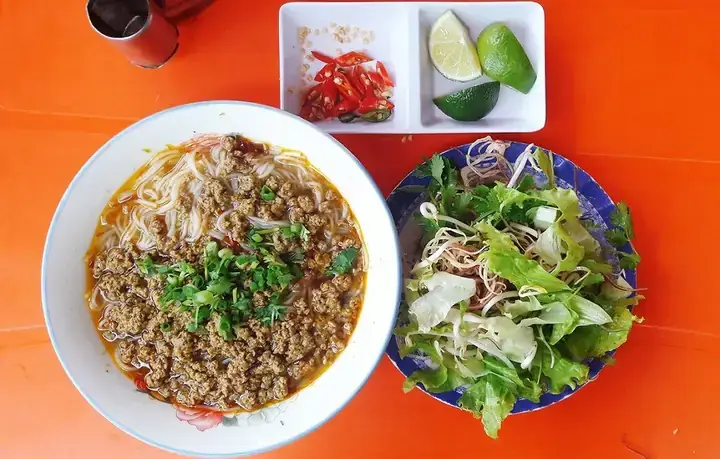 Review Bún Rạm Mỹ Hạnh Quy Nhơn: Trải Nghiệm Đậm Đà Từ Biển Cả