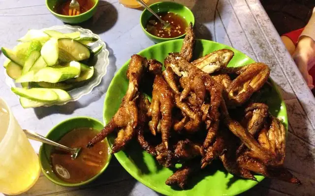 Chân Gà Nướng Ngõ Gạch