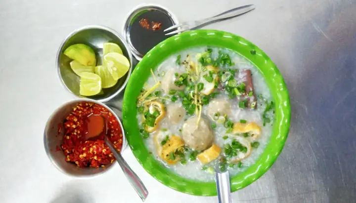 Cháo Bò Viên Tám Hói