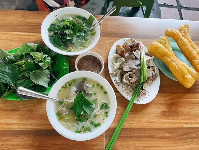 Cháo Lòng Loan Vũng Tàu: Review Chi Tiết Quán Ăn Được Yêu Thích