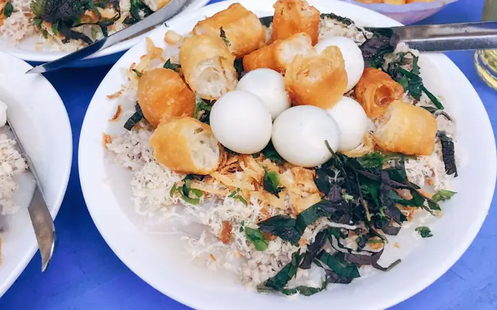 Cháo Sườn Trứng Chim Cút Lương Sử C: Review Quán Ăn Ngon Hà Nội