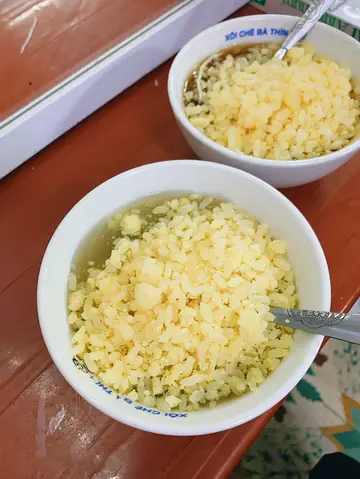 Chè Bà Thìn Bát Đàn