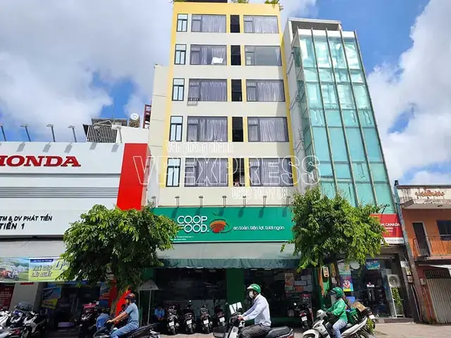 Coop Food Nơ Trang Long
