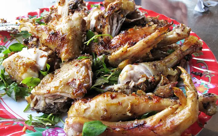 Quán Nướng Đào Hoa Đảo Cần Thơ: Đánh Giá Chi Tiết Và Trải Nghiệm Thực Tế