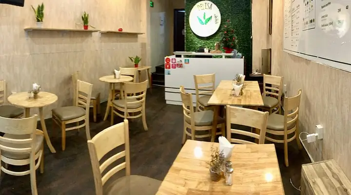 Delisa Fresh Salad Bar Hcm