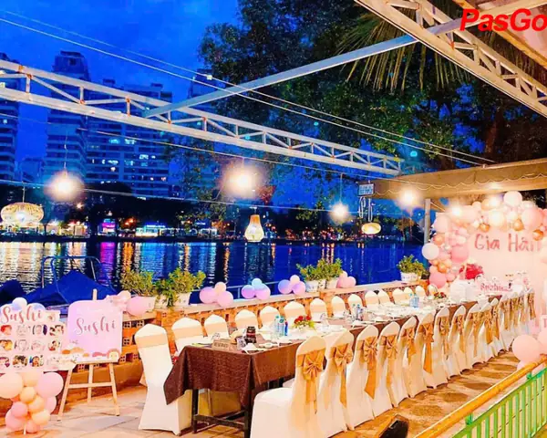 Dìn Ký Cù Lao Xanh Trần Văn Trà: Trải Nghiệm Ẩm Thực Đa Miền Trong Không Gần Gũi Thiên Nhiên
