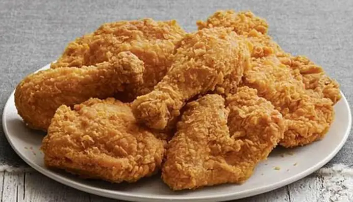 Gà Rán Chick & Go Trần Cao Vân: Đánh Giá Chi Tiết Quán Ăn Phong Cách Nhật