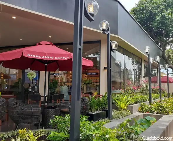 Highland Coffee Lý Thường Kiệt