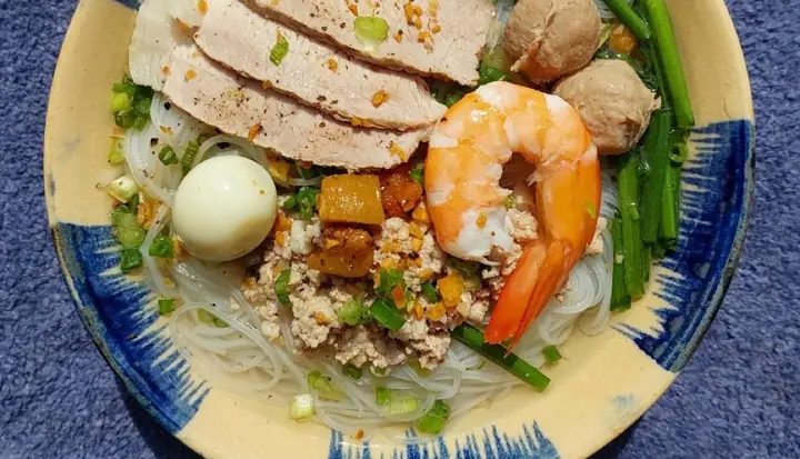 Hủ Tiếu Sài Gòn Xưa: Cẩm Nang Thưởng Thức Món Ăn Quen Thuộc