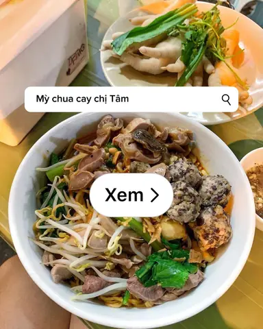Mì Chua Cay Chị Tâm Phúc Tân: Điểm Đến Ăn Đêm Không Thể Bỏ Lỡ