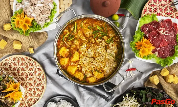 Review Nhà Hàng Hà Nội Phố: Trải Nghiệm Ẩm Thực Việt Giữa Không Gian Phố Cổ
