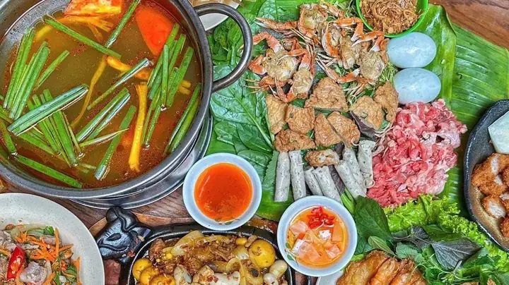 Review Quán 96 Lẩu & Nướng Võ Văn Tần: Trải Nghiệm Thực Tế & Đánh Giá Chi Tiết