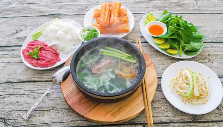 Review Phở Cô Ba Đà Nẵng: Trải Nghiệm Món Phở Đặc Trưng Miền Bắc Trên Đất Trung