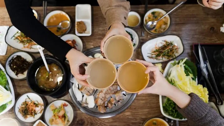 Đánh Giá Chi Tiết Top Quán Ăn Vặt Thủ Đức: Gợi Ý Thực Tế Cho Sinh Viên & Giới Trẻ
