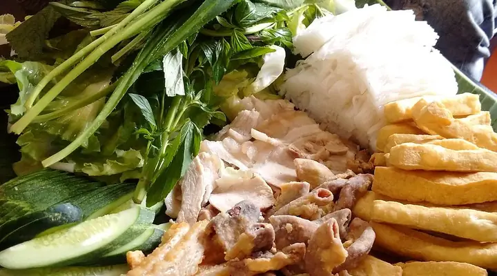 Quán Bún Đậu Cô Oanh