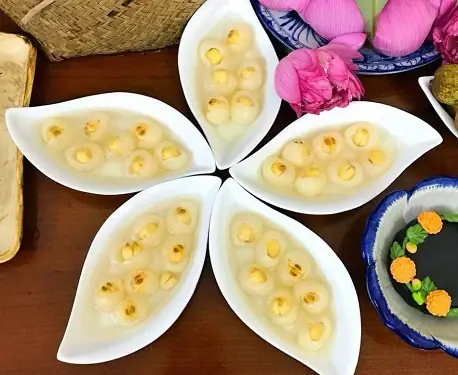 Top 10 Quán Chè Cung Đình Huế Ngon Nhất – Đánh Giá Chi Tiết Từ A Đến Z