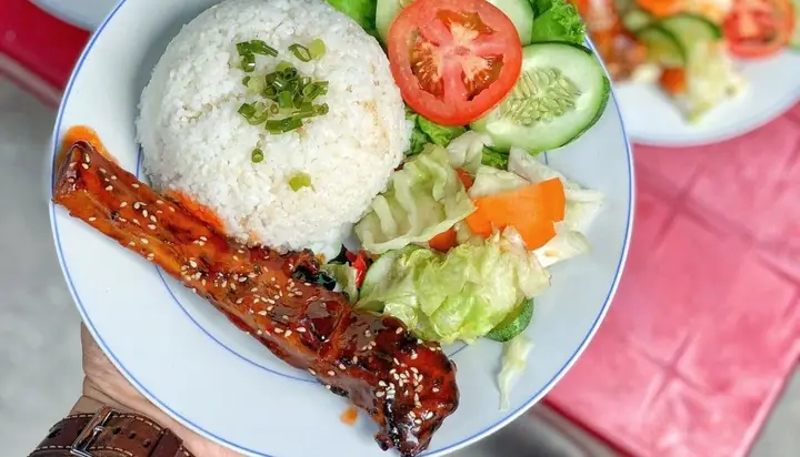 Quán Cơm Tấm Sườn Que