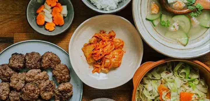 Quán Đỏ Nguyễn Cơ Thạch