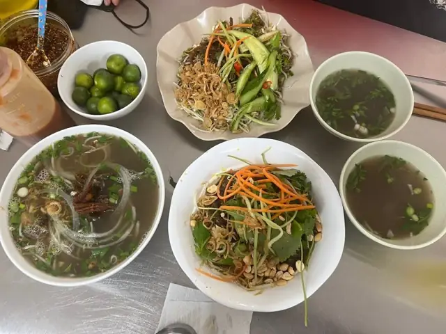 Review Quán Miến Lươn Phủ Doãn: Ngon Chuẩn Vị, Giá Tốt Tại Hà Nội