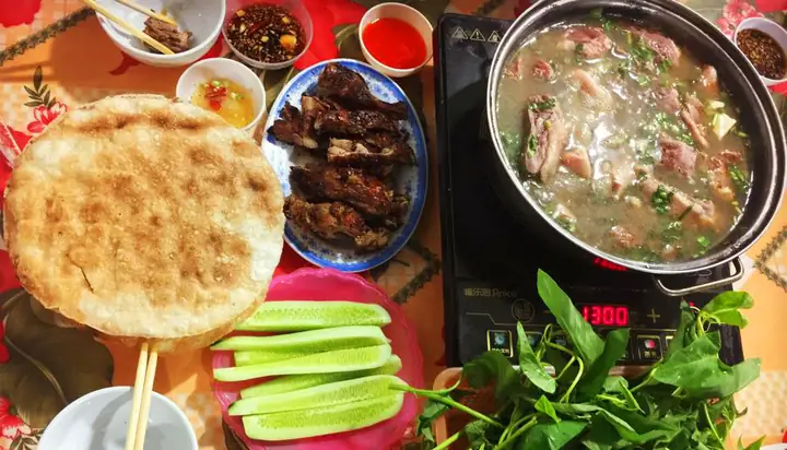 Đánh Giá Chi Tiết Quán Vịt Cỏ Vân Đình Điệp Quán Hà Đông