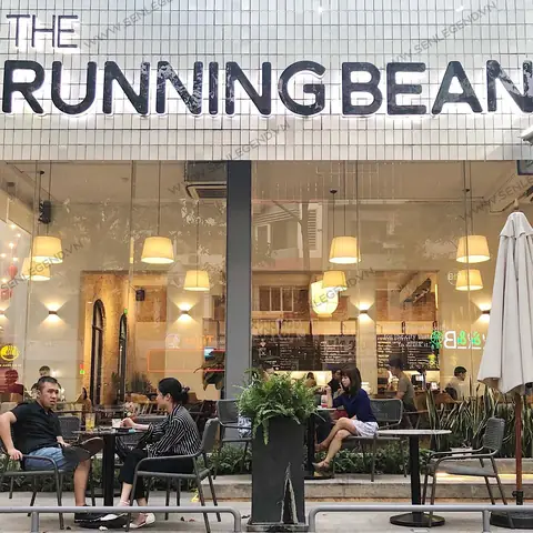 Review The Running Bean Coffee Hồ Tùng Mậu: Quán Cà Phê Hiện Đại 800m2