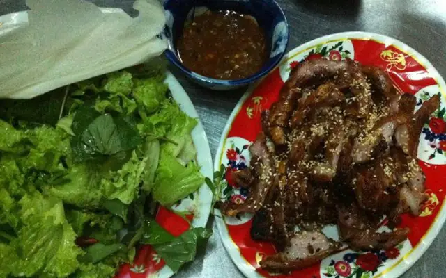 Tai Mui Nướng Đà Nẵng: Hương Vị Biển Đậm Đà Từ Quán Ăn Đường Phố