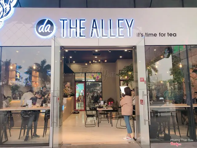 The Alley Phạm Ngọc Thạch