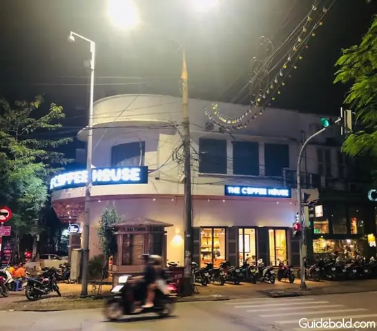 The Coffee House Điện Biên Phủ: Đánh Giá Chi Tiết Về Không Gian, Menu & Dịch Vụ