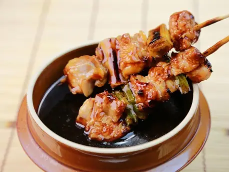 Top 13 Quán Thịt Xiên Nướng Hà Nội: Đánh Giá Chi Tiết Về Hương Vị, Giá Cả Và Trải Nghiệm Thực Tế