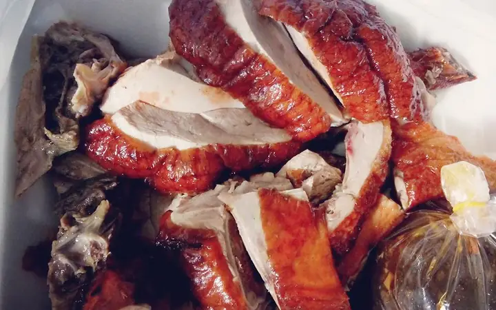 Vịt Quay 257 Hai Chị Em: Review Chi Tiết Quán Ăn Trung Hoa Gia Đình Ở Quận 1