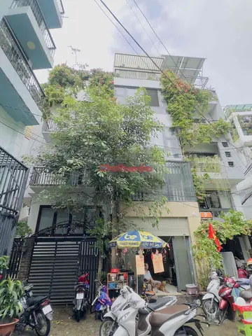 215 35 Huỳnh Văn Bánh