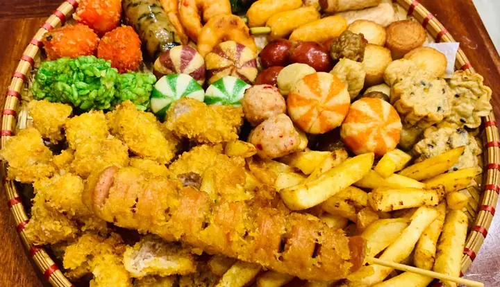 Ăn Vặt Hoàng Quốc Việt: Review Chi Tiết Quán Cá Viên Chiên & Nước Giải Khát Ở Bình Dương