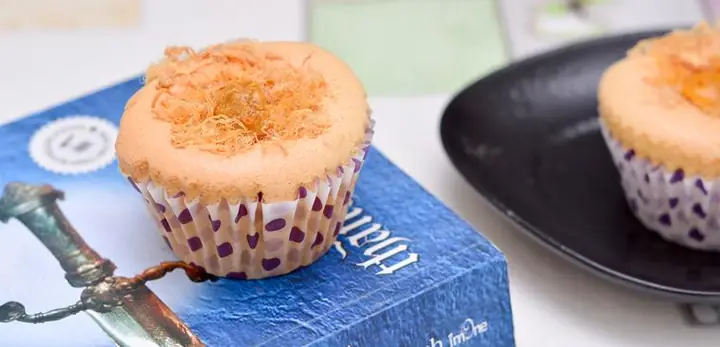 Đánh Giá Chi Tiết Bánh Bông Lan Trứng Muối Phô Mai: Món Bánh Mặn "đỉnh Cao" Cho Người Sành Ăn