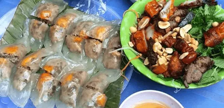 Bánh Bột Lọc Nộm Bò Khô
