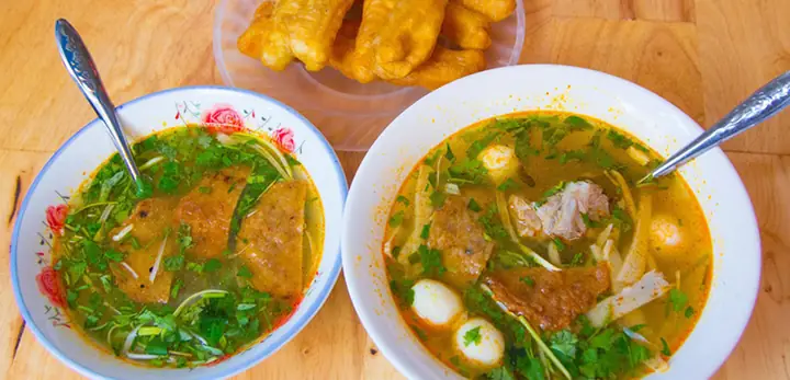 Bánh Canh Bà Bé Chợ Cồn