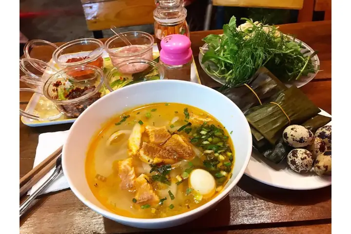 Bánh Canh Cá Lóc Nam Giao