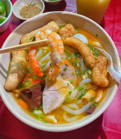 Bánh Canh Cua Lê Hồng Phong