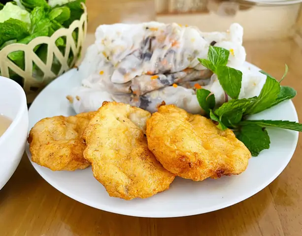 Bánh Cuốn Chả Mực Bãi Cháy